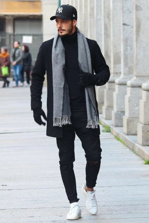 黒のコートに似合うマフラー ストール は海外メンズから学べ 服のメンズマガジン